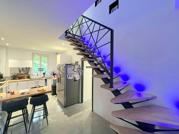 Grande longère RENOVEE, 5 chambres, 12 minutes de MARINES 7 pièce(s) 160 m2