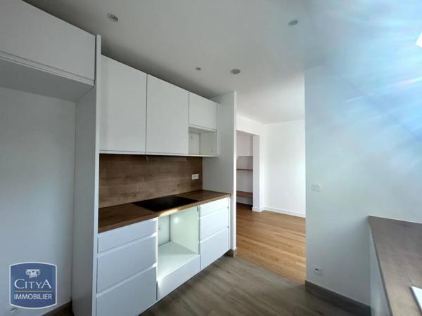 Appartement à louer 3 pièces 69.8m²
