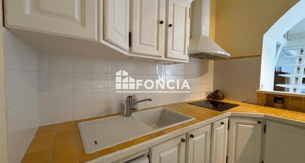 À vendre Appartement 2 pièces 46.96 m² - Hyères 83400