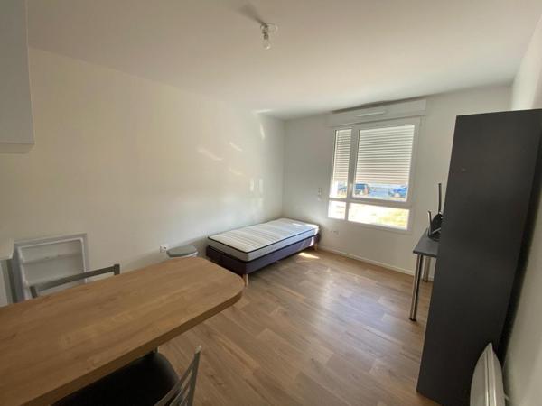Appartement 1 pièces de 21 m² à Laval