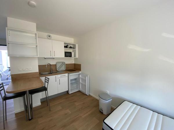 Appartement 1 pièces de 21 m² à Laval
