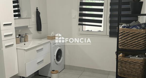 Location Appartement 3 pièces 71.2 m² - Gardanne 13120