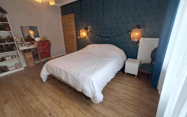 Maison à vendre    7 pièces • 168 m2 Knutange