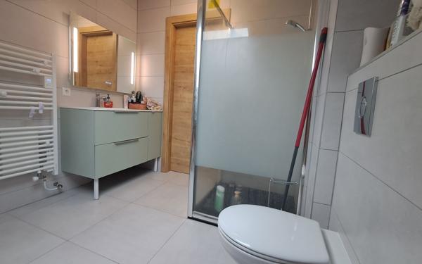 Maison à vendre    7 pièces • 168 m2 Knutange