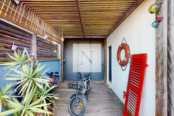 Maison familiale avec terrasses et jacuzzi – La Rochelle