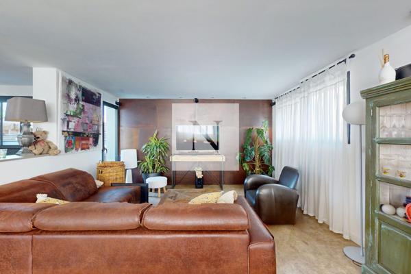 Maison familiale avec terrasses et jacuzzi – La Rochelle