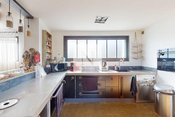 Maison familiale avec terrasses et jacuzzi – La Rochelle