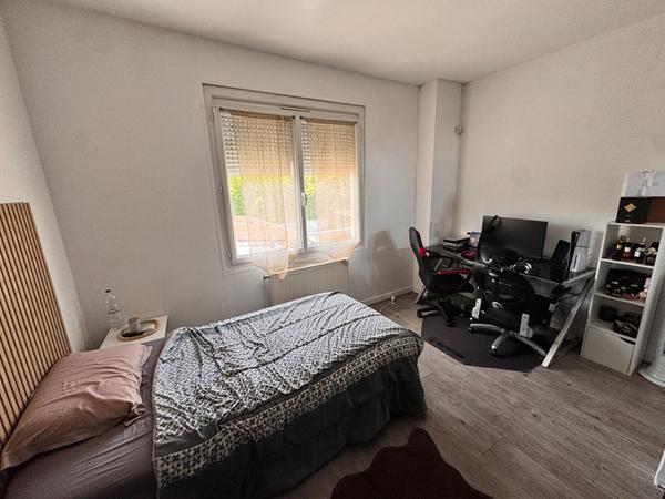 33150 CENON - Maison 6 pièces de 134 m² avec jardin plein sud à vendre
