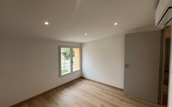 Appartement à louer    3 pièces • 69,04 m2 Castelnaudary
