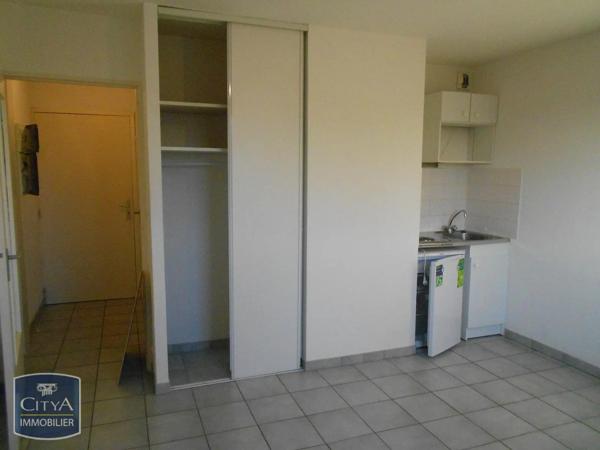 Appartement à louer 1 pièce 22.29m² Angers (49100)