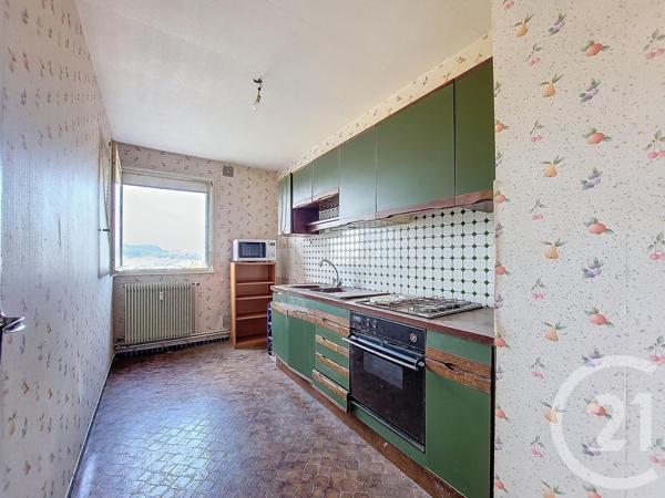 Appartement F4 à vendre  4 pièces - 75 m2 VITTEL - 88