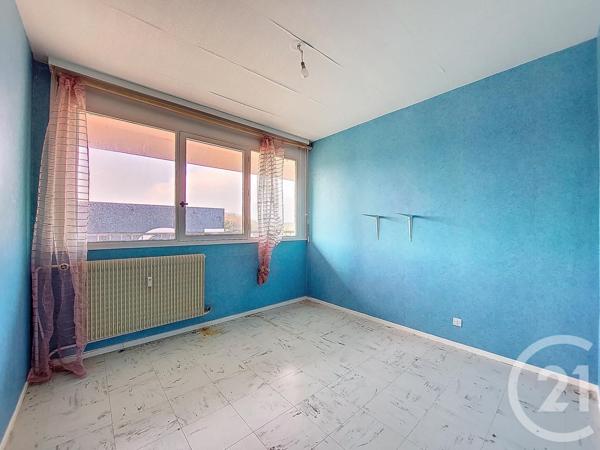 Appartement F4 à vendre  4 pièces - 75 m2 VITTEL - 88