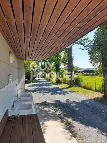 ANCIEN CAMPING 8 CHALETS à LAAS