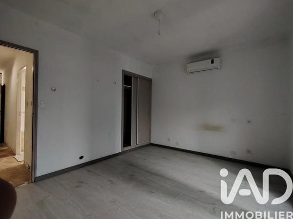 Maison à vendre 5 pièces 173 m² Morières-lès-Avignon