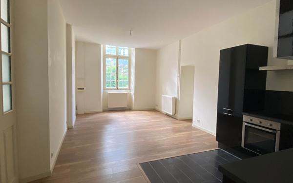 Appartement à vendre    2 pièces • 47,37 m2 Auxerre