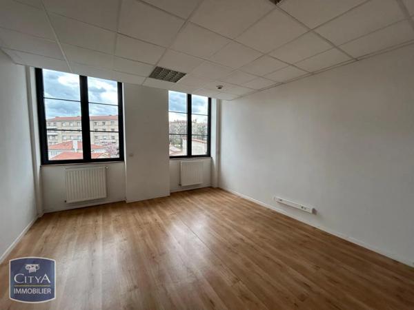 Local professionnel à louer