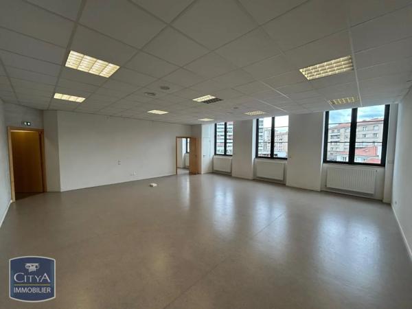 Local professionnel à louer