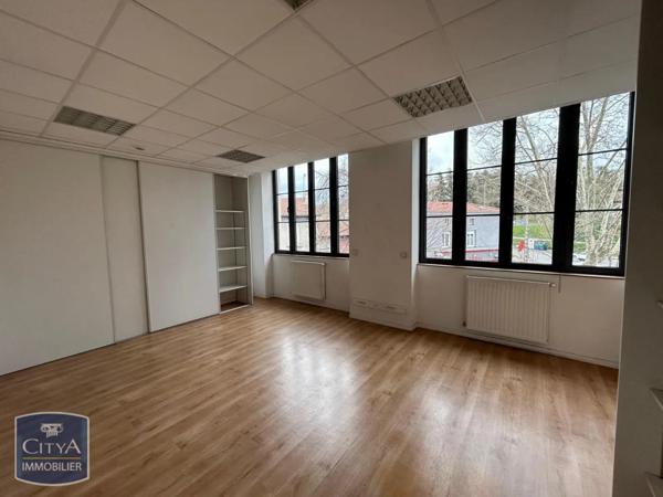 Local professionnel à louer