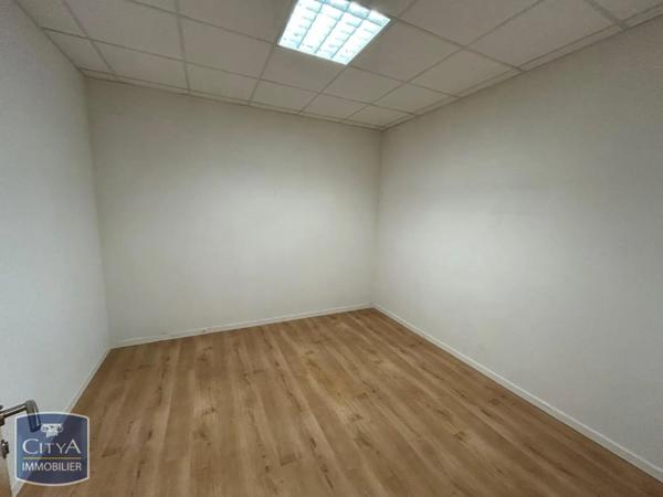 Local professionnel à louer
