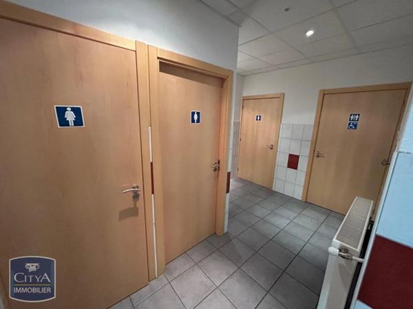 Local professionnel à louer