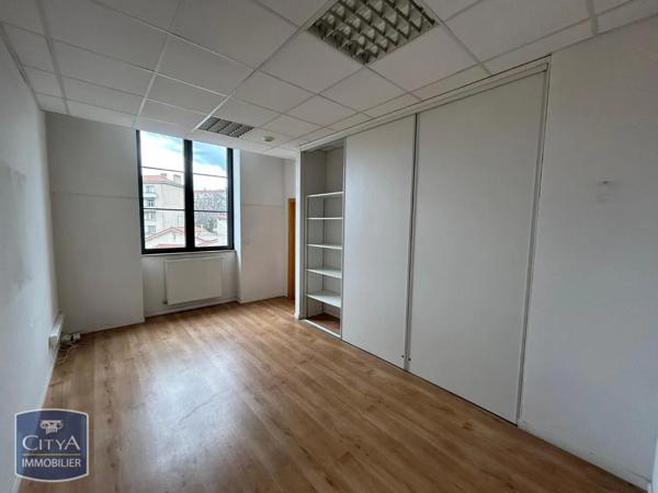Local professionnel à louer