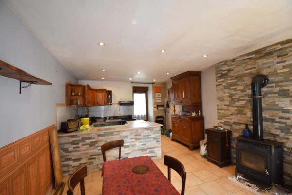 Maison à vendre 9 pièces LA CHAPELLE AU MANS (71)
