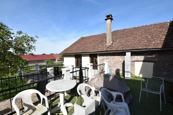 Maison à vendre 9 pièces LA CHAPELLE AU MANS (71)