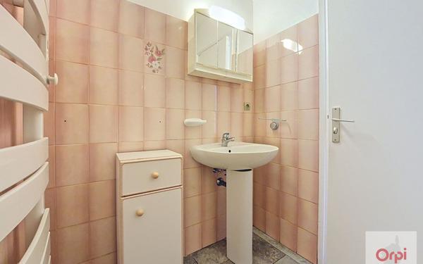 Appartement à louer    1 pièce •  Ajaccio