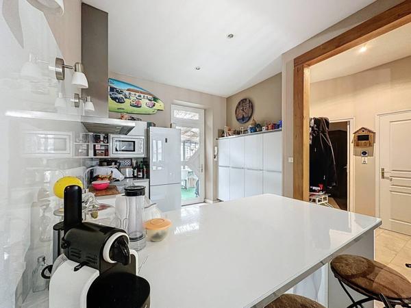 Maison à vendre 9 pièces de 182 m²