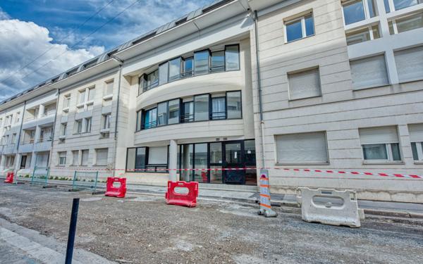 Appartement à vendre    2 pièces • 52,28 m2 Bordeaux