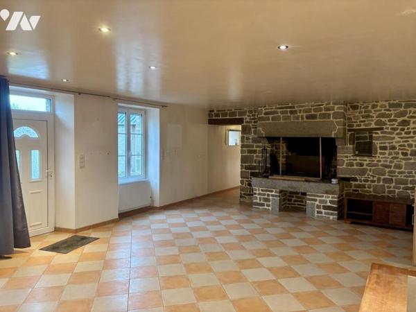 Maison d'habitation en pierres à BENY-BOCAGE