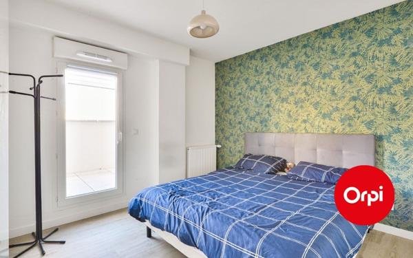 Appartement à vendre    5 pièces • 101,88 m2 Saint-Priest