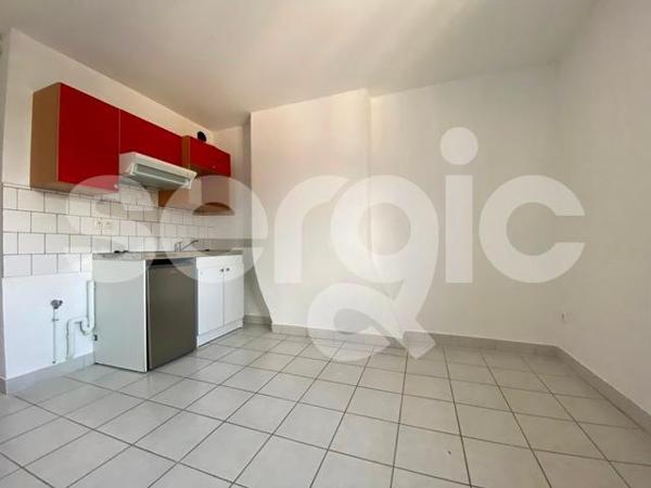 Location 2 Pieces 32 59500 Douai 17 1231 01 0004