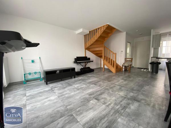 Maison à louer 4 pièces 79.5m²