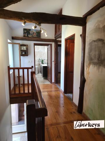 Bastide du XIXe siècle – 300 m² habitables – Dépendances 200 m2 – 3,5 hectares – Fort potentiel