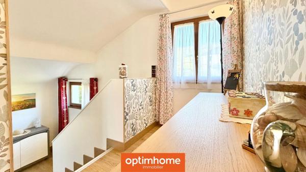 🌸 Nouveauté à Saint-Maurice-sur-Moselle – Maison coup de cœur entièrement rénovée – 3 chambres – Jardin 1597 m² – Vue montagne 🌸