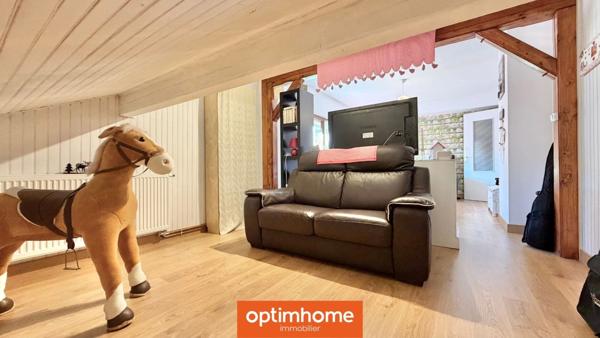 🌸 Nouveauté à Saint-Maurice-sur-Moselle – Maison coup de cœur entièrement rénovée – 3 chambres – Jardin 1597 m² – Vue montagne 🌸