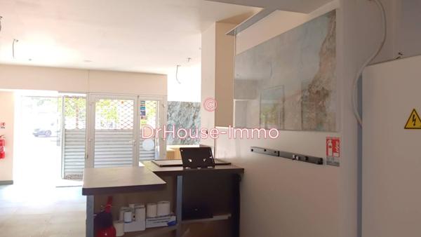 Commerce à louer 3 pièces de 119 m²