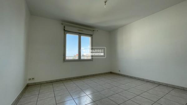 Appartement 3 pièces – 65 m² environ à Saint-Nazaire (ref : 79291SN)