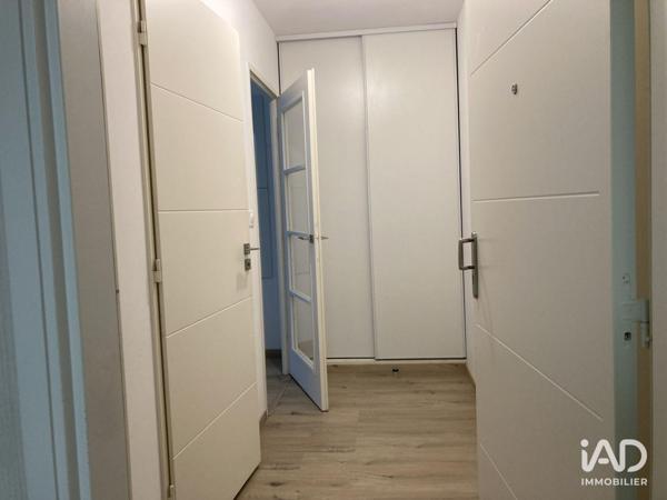 Location appartement 2 pièces 49 m² Villeneuve-d'Ascq