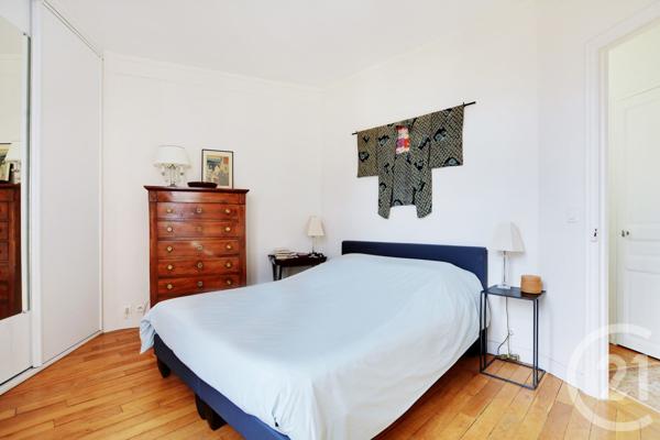 Appartement F4 à vendre  4 pièces - 76 m2 PARIS - 75018