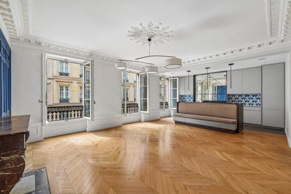 Vente Appartement de luxe Paris 9 6 Pièces 152 m²