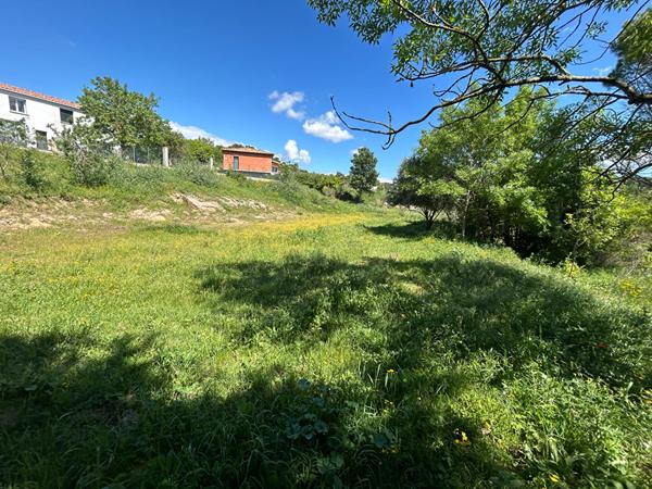 Terrain proche de Carcassonne 1823 m2