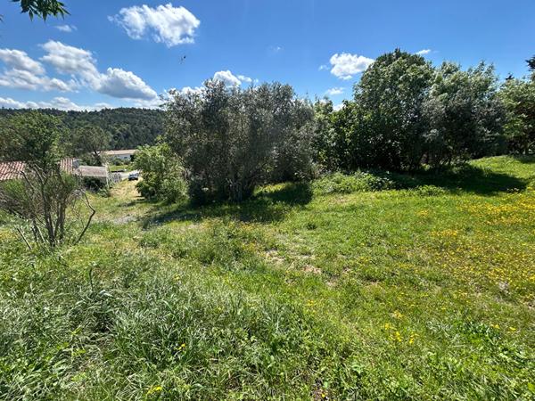 Terrain proche de Carcassonne 1823 m2