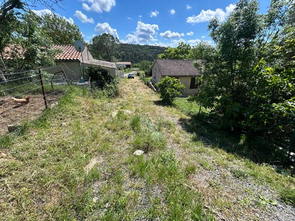 Terrain proche de Carcassonne 1823 m2