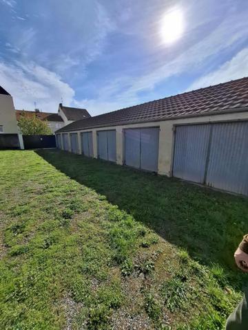 Opportunité Spécial Investisseur : Immeuble de Rapport & 14 Garages - Le Creusot