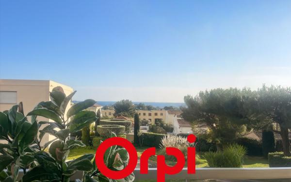 Appartement à vendre    2 pièces •  Bandol