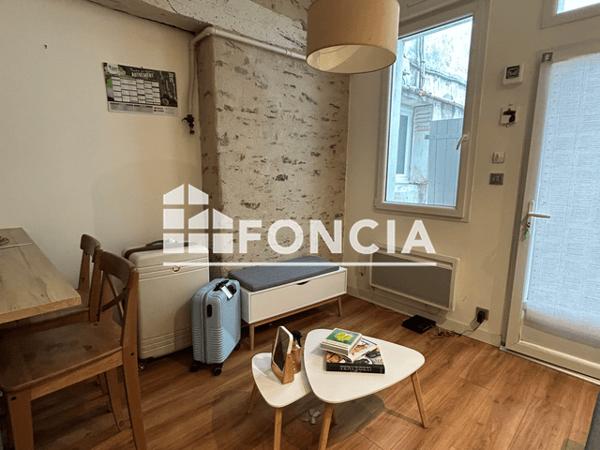 Location Appartement meublé 2 pièces 28 m² - 11 rue de Chateaubriand Nantes 44000