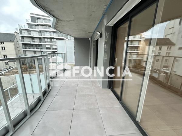 Location Appartement 4 pièces 98.03 m² - 10 RUE DU 116 R.I. Vannes 56000