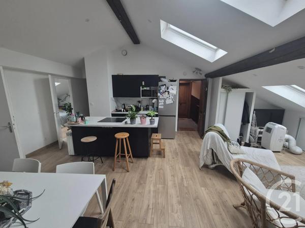 Appartement F5 à vendre  5 pièces - 82,53 m 2   LYON  - 69007